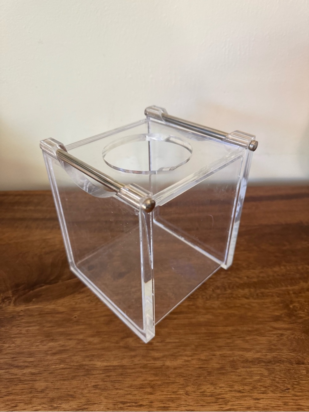 Mid-Century Post Modern Lucite Gold Tissue Box Cover Holder Hollywood Regency